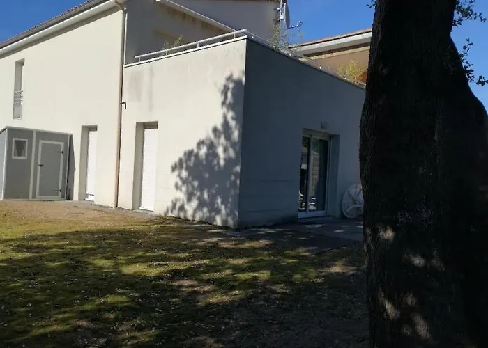 Rez De Jardin, St Brevin Les Pins, A Pieds